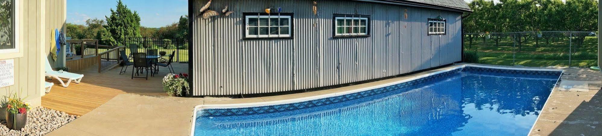 On The 6 Bed And Breakfast 나이아가라온더레이크 외부 사진